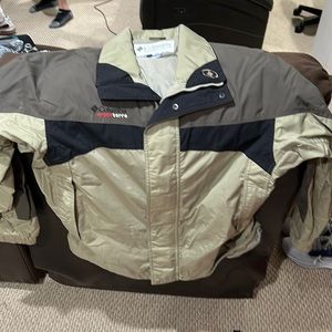 Mens Columbia lightweight jacket